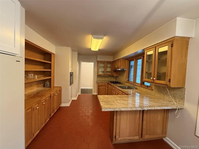 12 East Pl in Suffern, NY - Building Photo - Building Photo