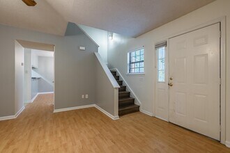115 Barksdale Ct in Memphis, TN - Building Photo - Building Photo