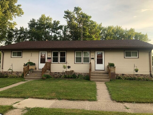 property at 1035 4th St