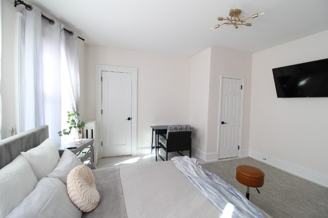 property at 800 Monroe Ave