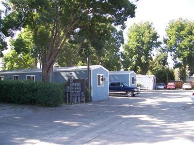 11 Baker St in Winters, CA - Building Photo