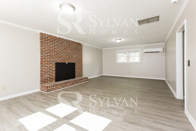 408 Mt Airy Church Rd in Easley, SC - Building Photo - Building Photo