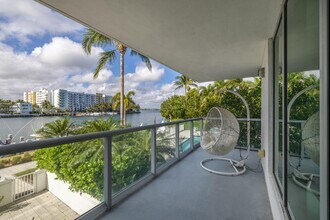 7928 East Dr, Unit 106 in Miami Beach, FL - Building Photo - Building Photo