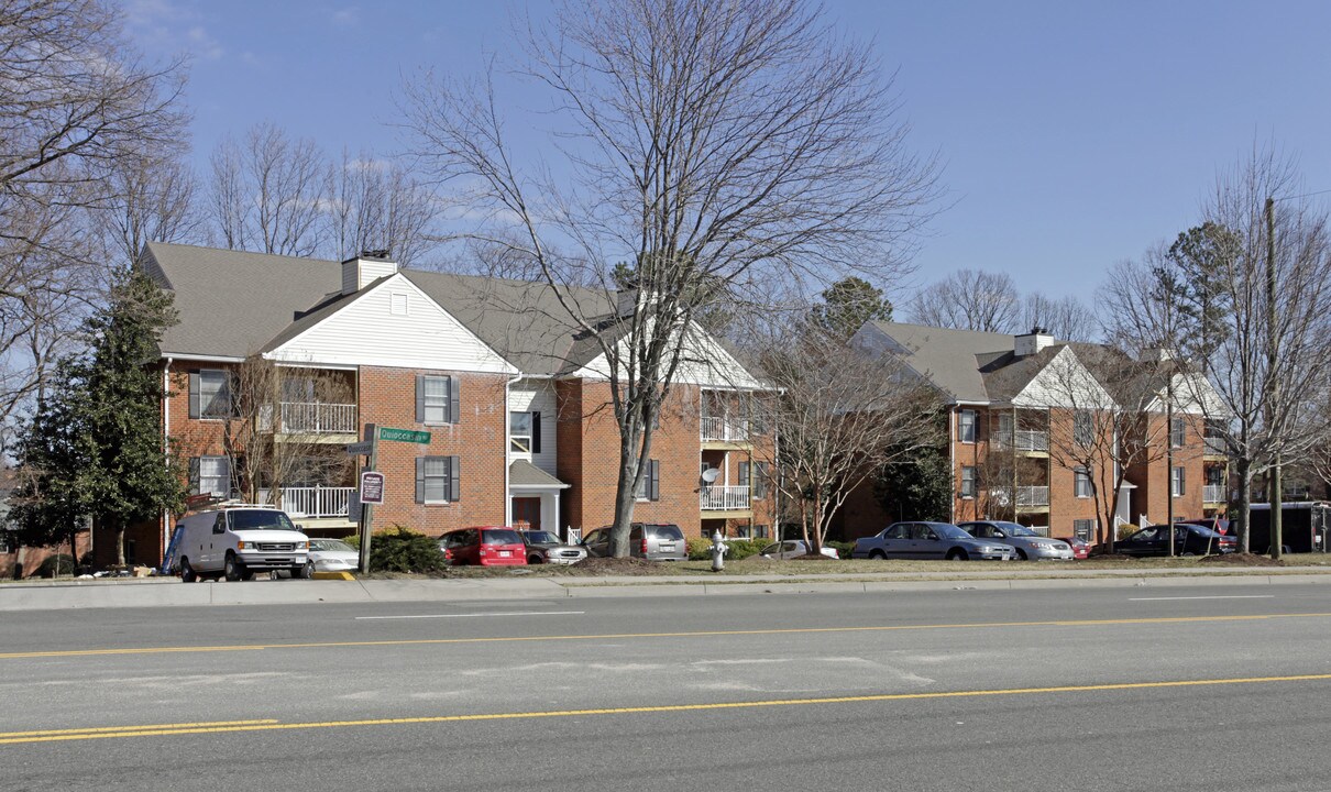 Regency Village Apartments in Richmond, VA - Building Photo