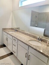 3172 Weston Manor Dr in Alva, FL - Building Photo - Building Photo