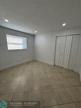 1015 NE 17th Ave in Fort Lauderdale, FL - Building Photo - Building Photo