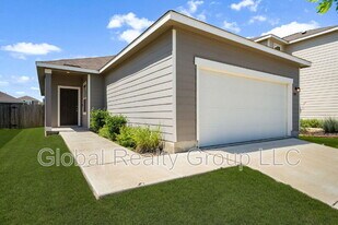 13603 Lunar Light in Saint Hedwig, TX - Building Photo