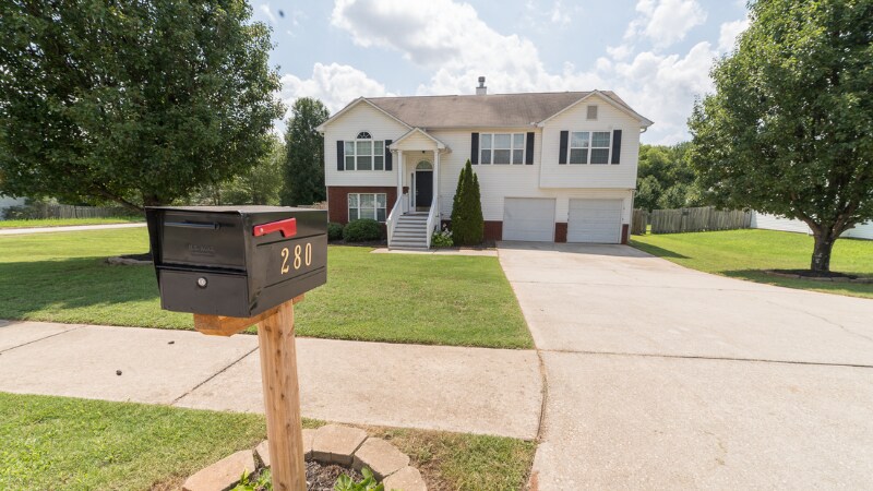280 Grover Turner Way in Mcdonough, GA - Building Photo
