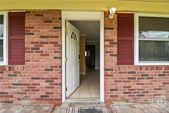 332 Woodley Rd in Savannah, GA - Building Photo - Building Photo