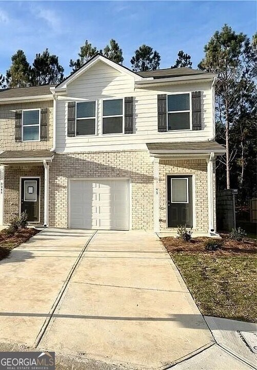 3321 Sable Elm Ct in Atlanta, GA - Building Photo
