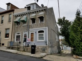 510 Maple St in Reading, PA - Building Photo