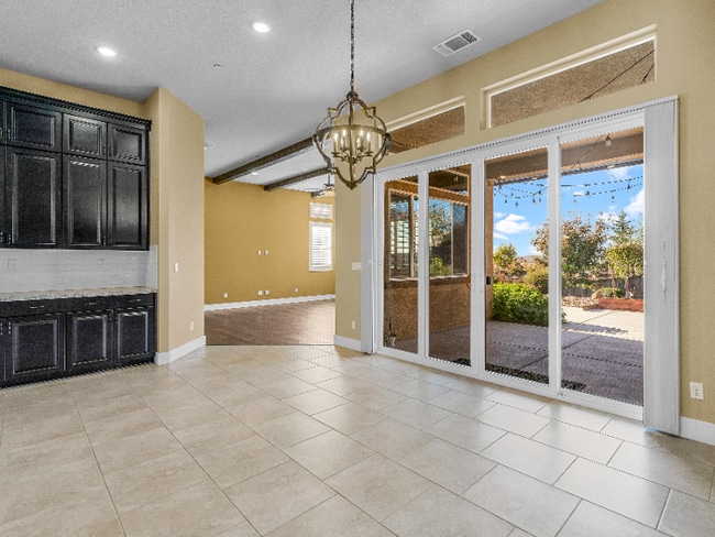 325 Eagle Creek Ct in El Dorado Hills, CA - Building Photo - Building Photo