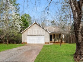 1379 Wall St in Waxhaw, NC - Building Photo