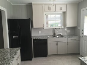 2556 Boyd Ave in Fort Worth, TX - Building Photo - Building Photo