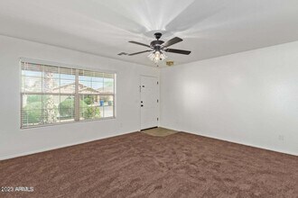 3221 W Alta Vista Rd in Phoenix, AZ - Building Photo - Building Photo