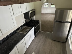 7 Stone St in Lancaster, NH - Building Photo - Building Photo