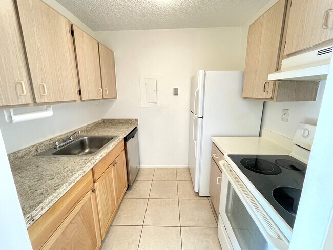 property at 1101 Benoist Farms Rd