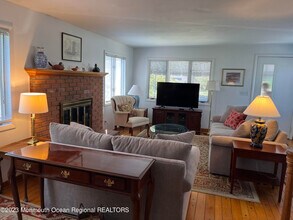 416 Salem Ave in Spring Lake, NJ - Foto de edificio - Building Photo