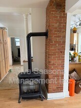 384 St Paul St in Burlington, VT - Building Photo - Building Photo