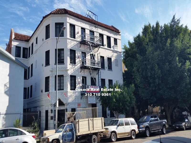 832 S Oxford Ave in Los Angeles, CA - Building Photo
