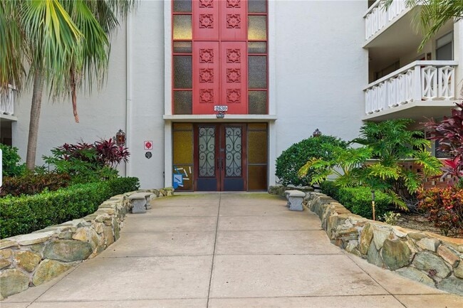 2630 Pearce Dr in Clearwater, FL - Foto de edificio - Building Photo
