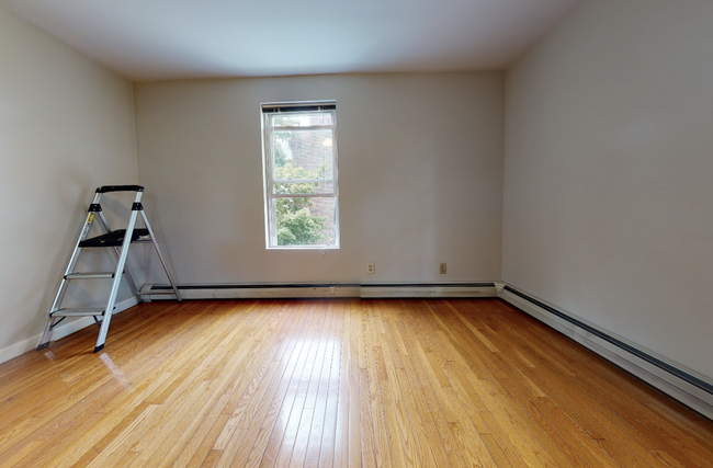 350 Allston St, Unit 2 in Cambridge, MA - Building Photo - Building Photo