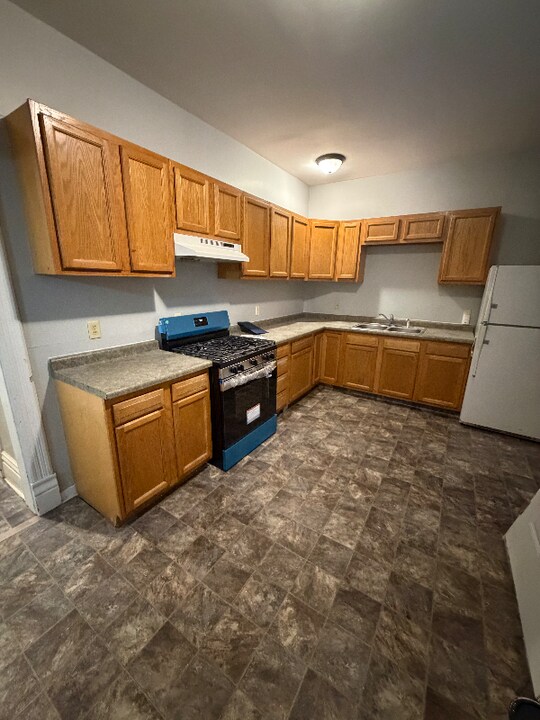 1310 60th St in Kenosha, WI - Building Photo