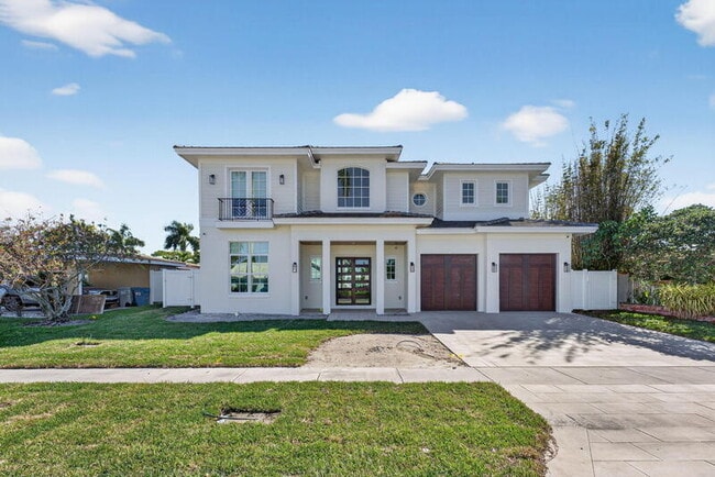 property at 310 SE 9th Ct