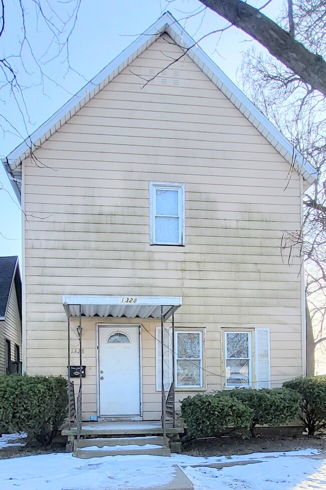 property at 1328 E Lewis St