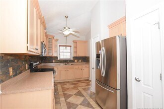 109 Canyon Ct in Sanford, NC - Building Photo - Building Photo