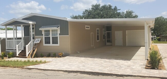 1620 Killarney Ct in Ocala, FL - Building Photo - Building Photo