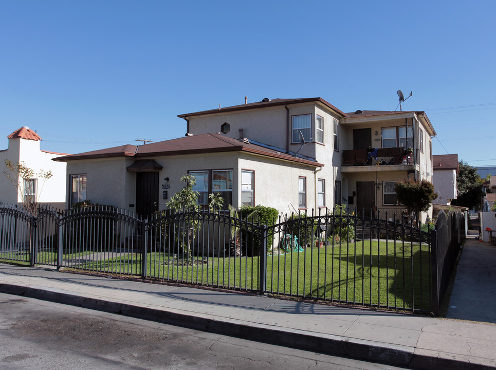 6926 Benson St in Huntington Park, CA - Building Photo