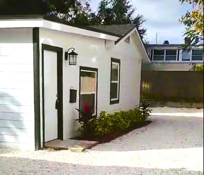 2907 E Washington St in Orlando, FL - Building Photo - Building Photo