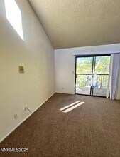 2450 Lymbery St, Unit 311 in Reno, NV - Building Photo - Building Photo