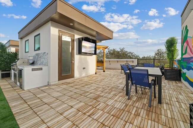 623 Petit Wy in Largo, FL - Building Photo - Building Photo