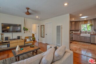 3749 Mercury Ave in Los Angeles, CA - Building Photo - Building Photo