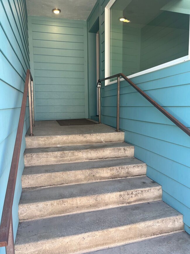 1065 Haskell St in Reno, NV - Building Photo - Building Photo