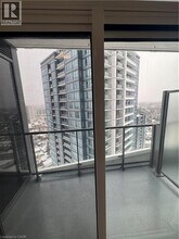 25 Wellington St S in Kitchener, ON - Building Photo - Building Photo