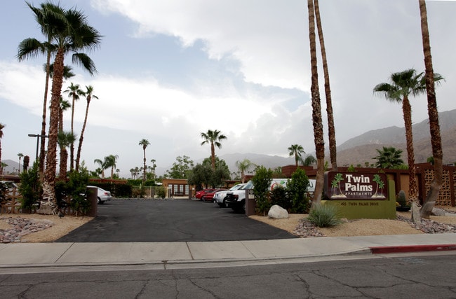 Twin Palms Apartments