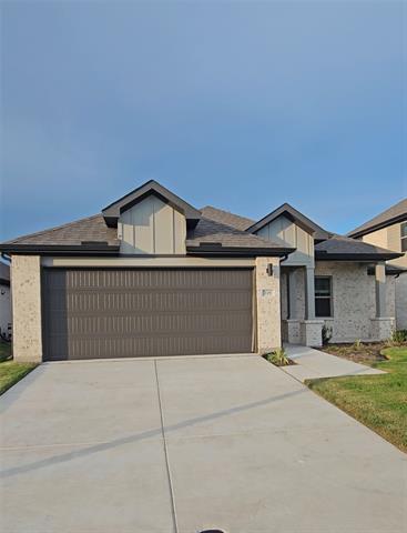 property at 729 Poppy Ln