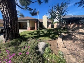 15011 La Mesa St in Los Angeles, CA - Building Photo - Building Photo