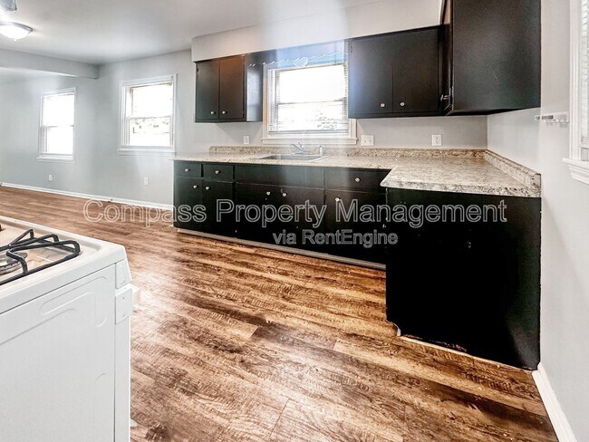 800 Bryant St SW in Wyoming, MI - Building Photo - Building Photo