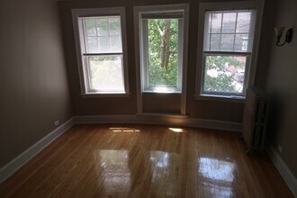 1456 W Highland Ave in Chicago, IL - Building Photo - Building Photo