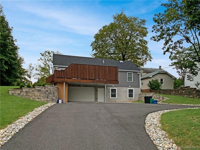 property at 58 N Grant Ave