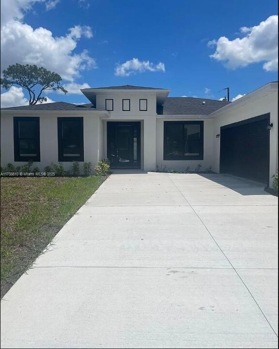 961 Gulfport Rd SE in Palm Bay, FL - Building Photo