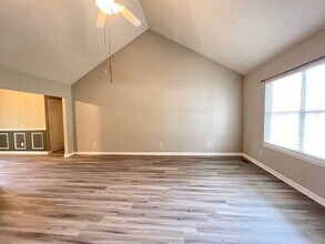 10 Elcock Cir in Irmo, SC - Building Photo - Building Photo