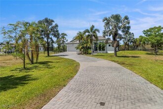 629 23rd St SW in Naples, FL - Building Photo - Building Photo