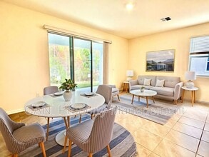 230 Reena Dr in Daytona Beach, FL - Building Photo - Building Photo