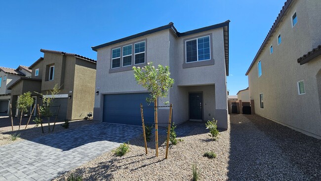 10000 Cameron St in Las Vegas, NV - Foto de edificio - Building Photo