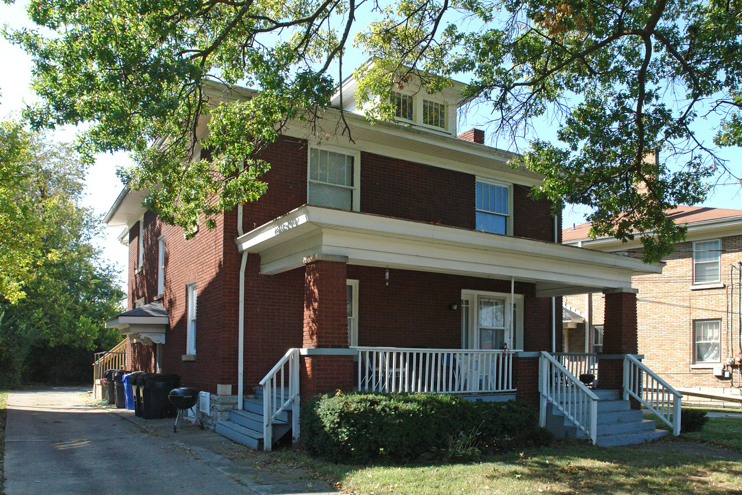 1008 Fontaine Rd in Lexington, KY - Building Photo